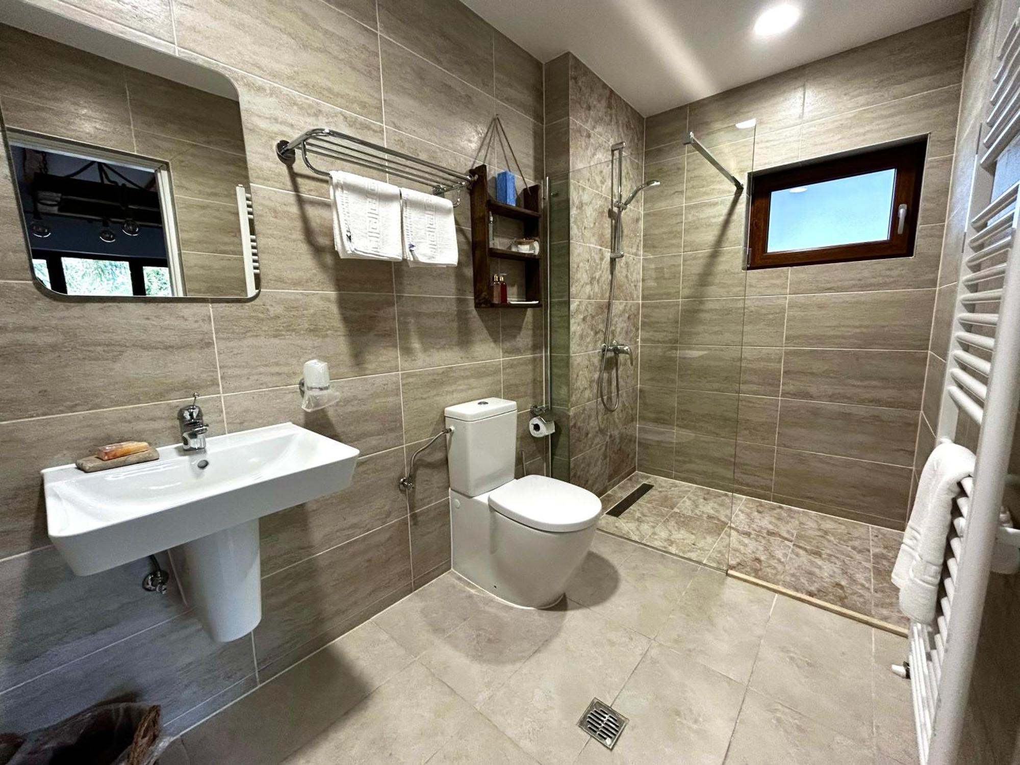 Tiarra Mountain Lodge Beliş Екстериор снимка
